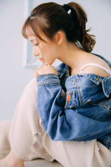同心老板娘一挑二